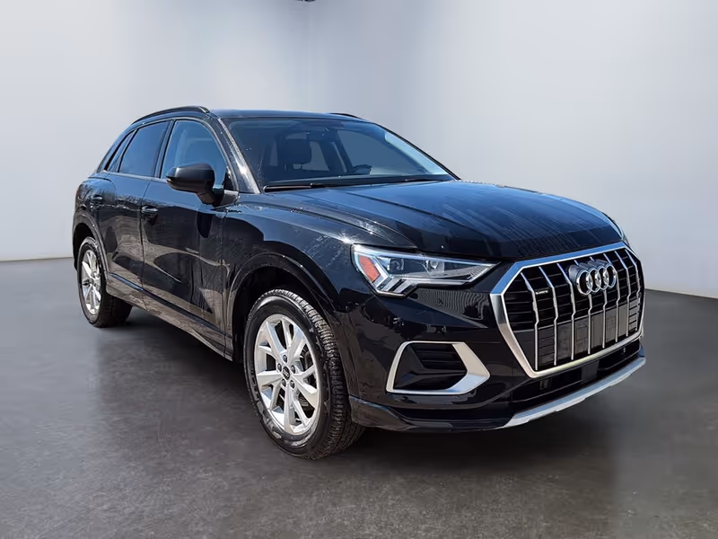2025 Audi Q3 Premium