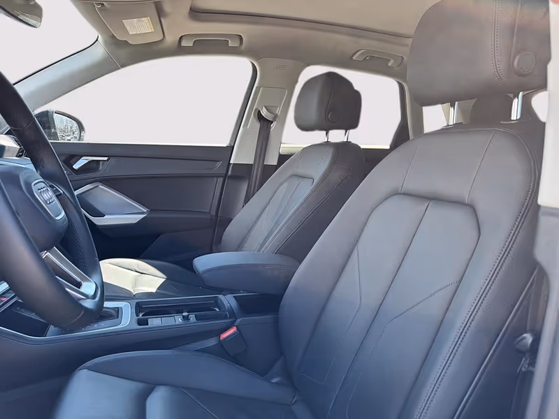 2025 Audi Q3 Premium