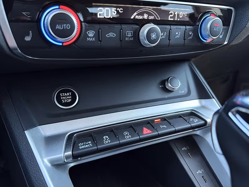 2025 Audi Q3 Premium