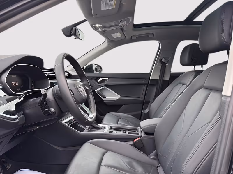 2025 Audi Q3 Premium