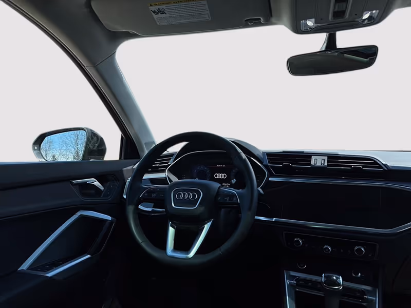 2025 Audi Q3 Premium