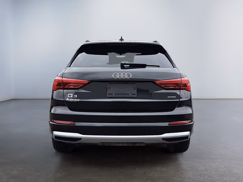 2025 Audi Q3 Premium