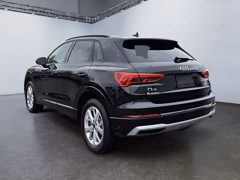 2025 Audi Q3 Premium