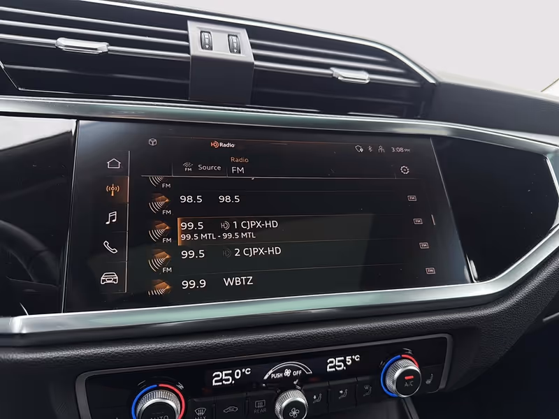 2025 Audi Q3 Premium