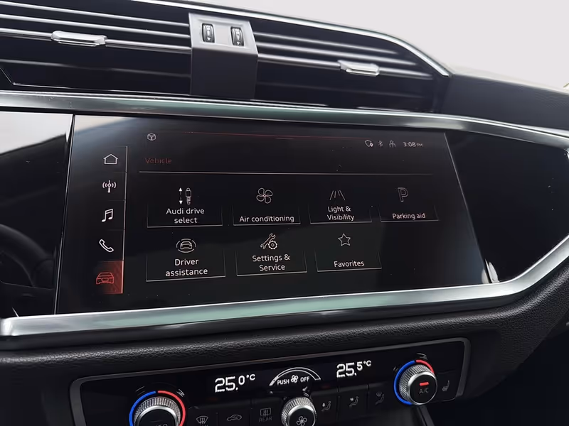 2025 Audi Q3 Premium