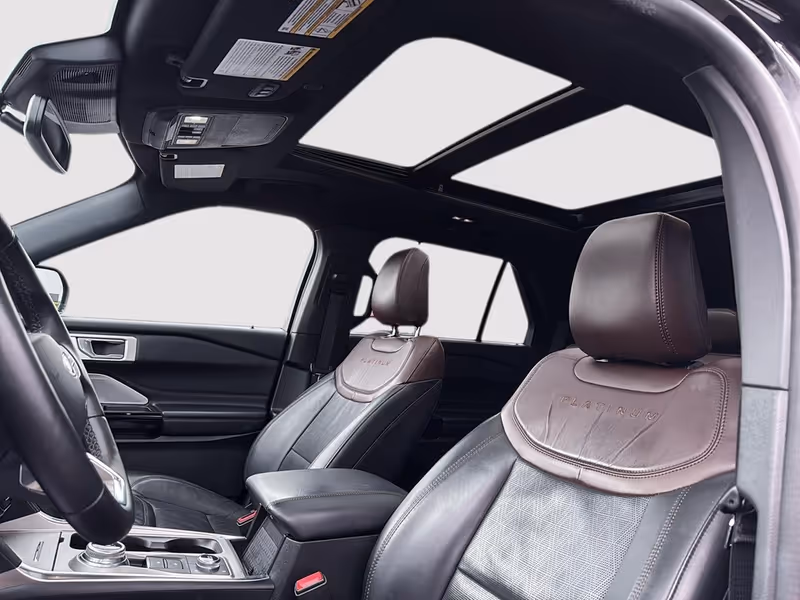 2022 Ford Explorer Platinum