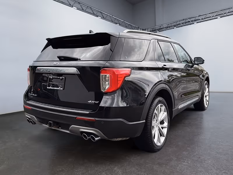 2022 Ford Explorer Platinum