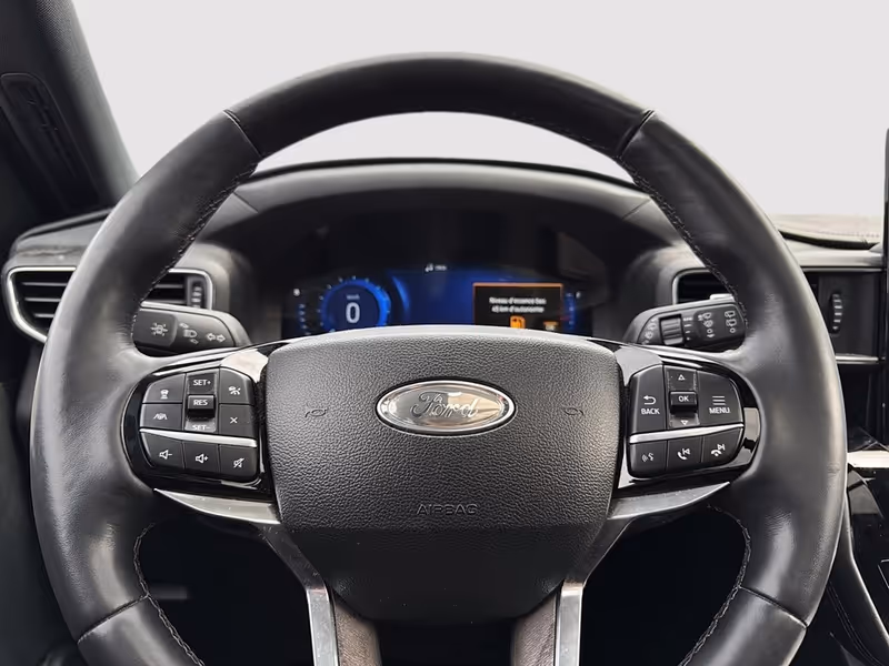 2022 Ford Explorer Platinum