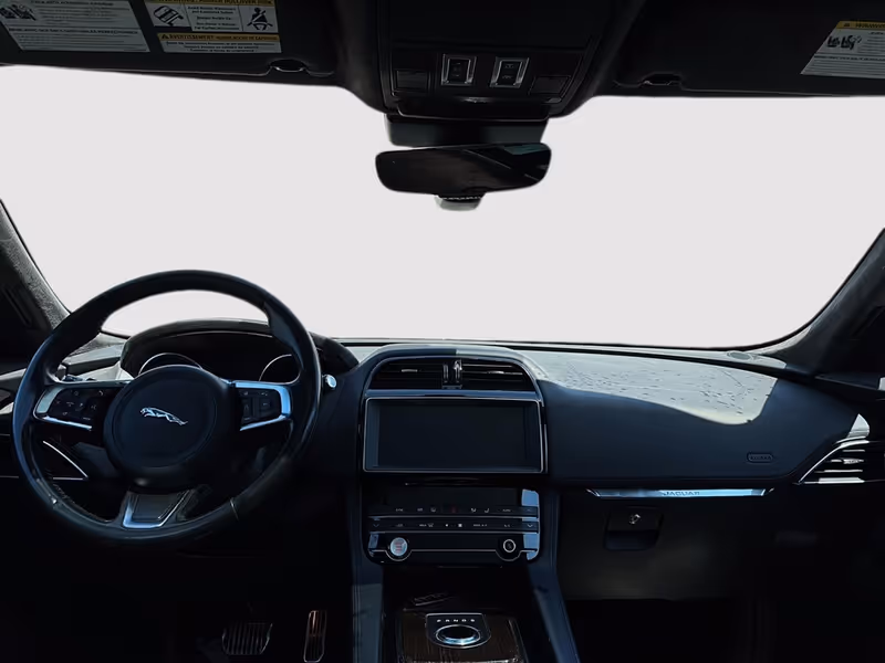 2019 Jaguar F-PACE Prestige