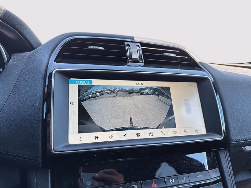 2019 Jaguar F-PACE Prestige