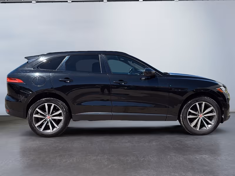 2019 Jaguar F-PACE Prestige