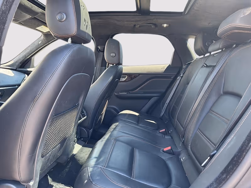 2019 Jaguar F-PACE Prestige