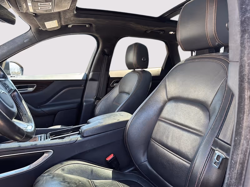 2019 Jaguar F-PACE Prestige