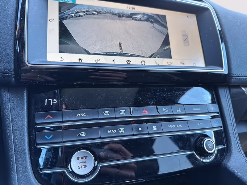 2019 Jaguar F-PACE Prestige