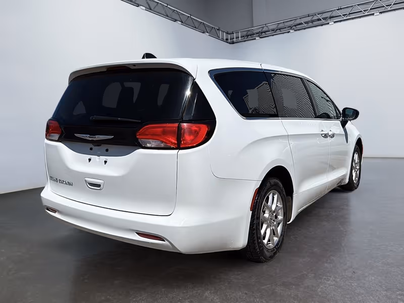 2024 Chrysler Grand Caravan SXT