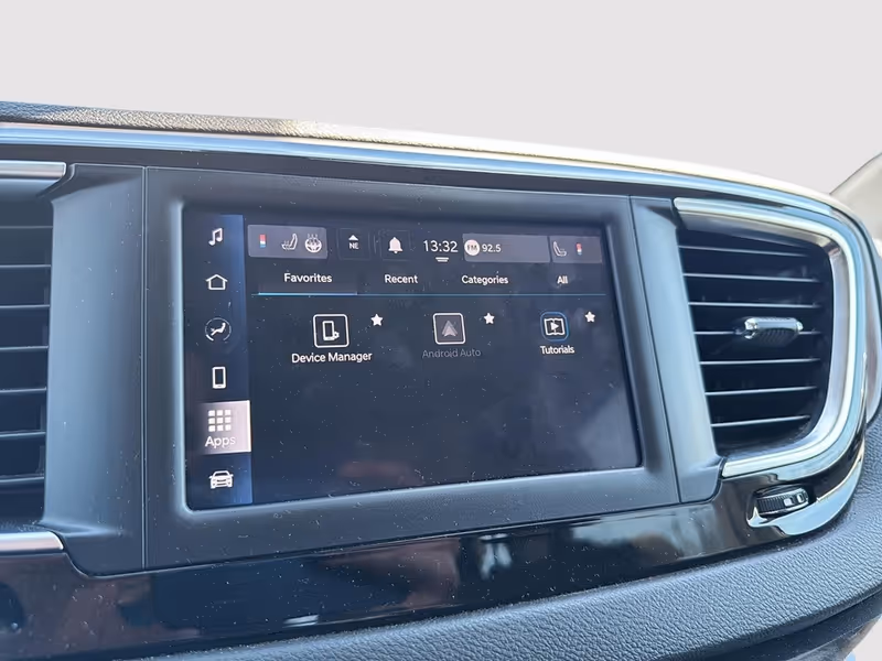 2024 Chrysler Grand Caravan SXT