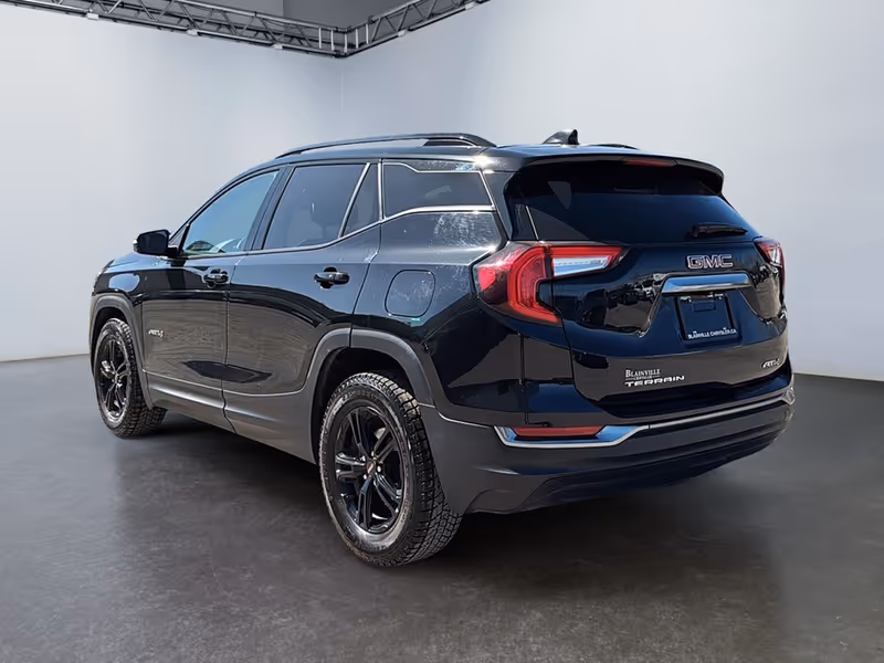 2024 GMC Terrain AT4