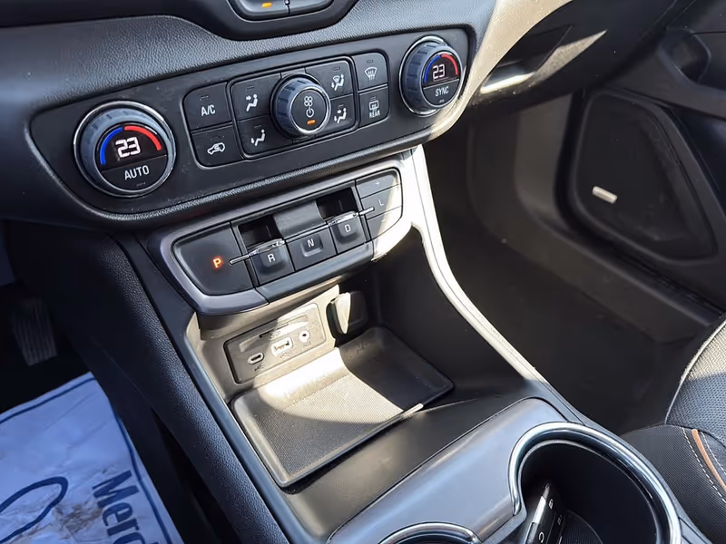 2024 GMC Terrain AT4