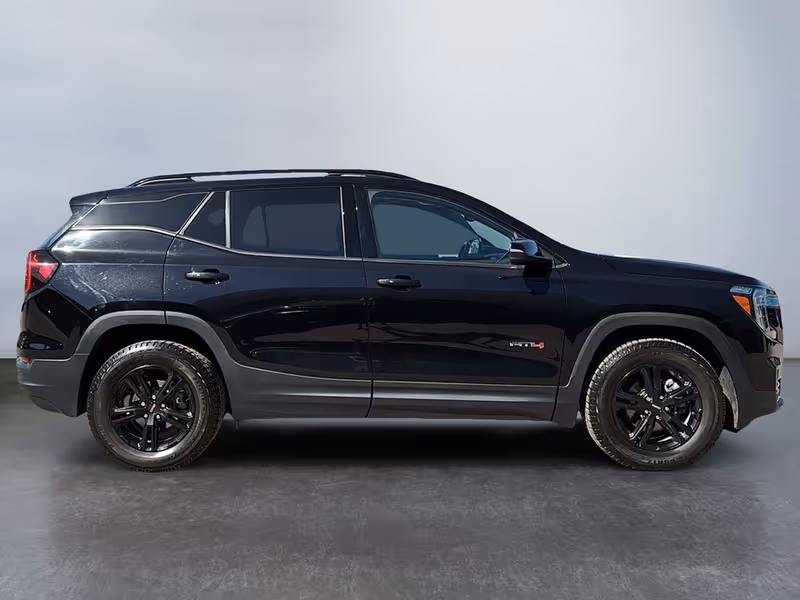 2024 GMC Terrain AT4