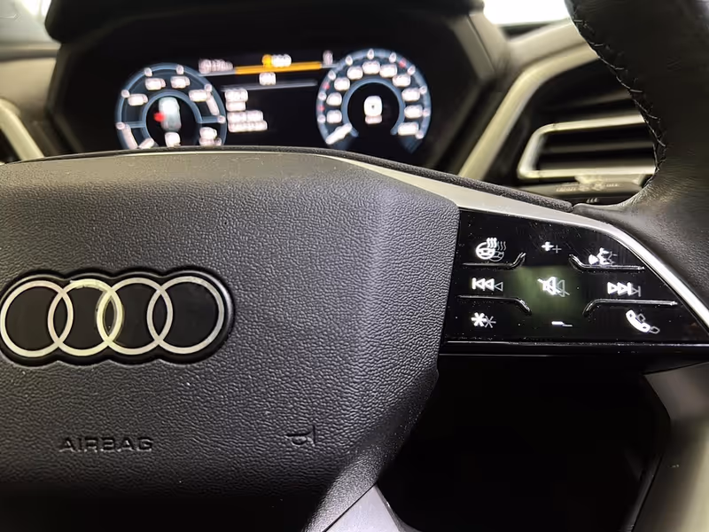 2024 Audi Q4 e-tron 50 quattro