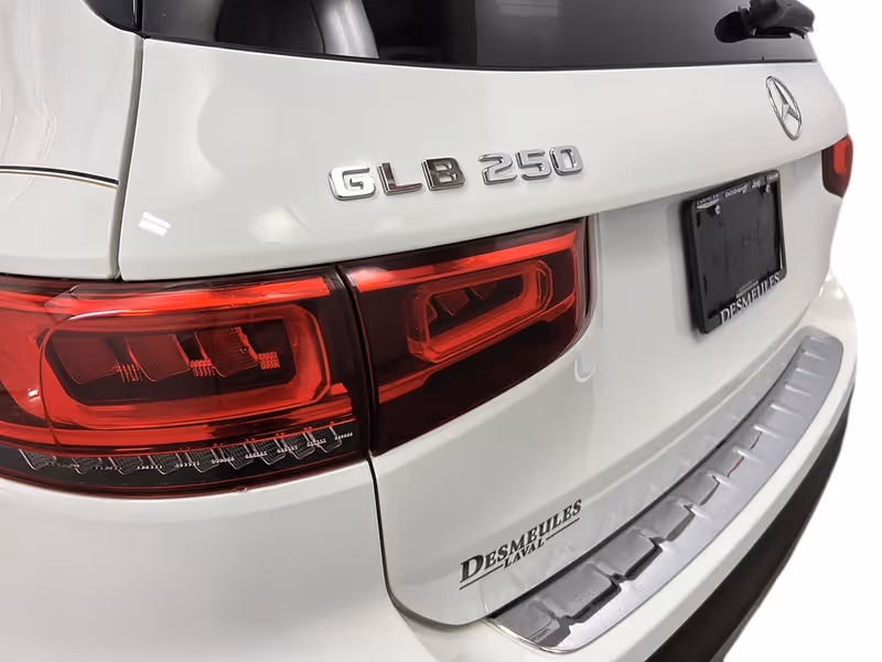 2021 Mercedes-Benz GLB GLB 250