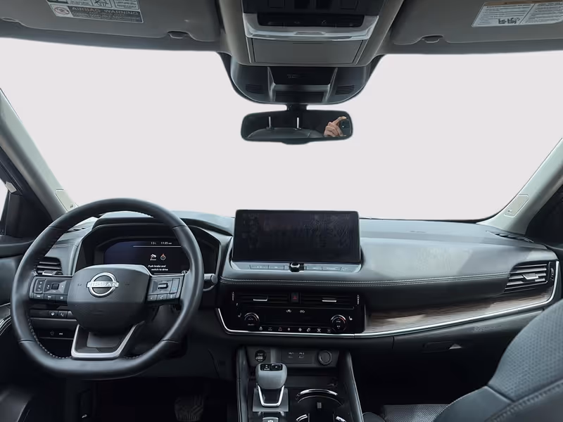 2025 Nissan Rogue Platinum