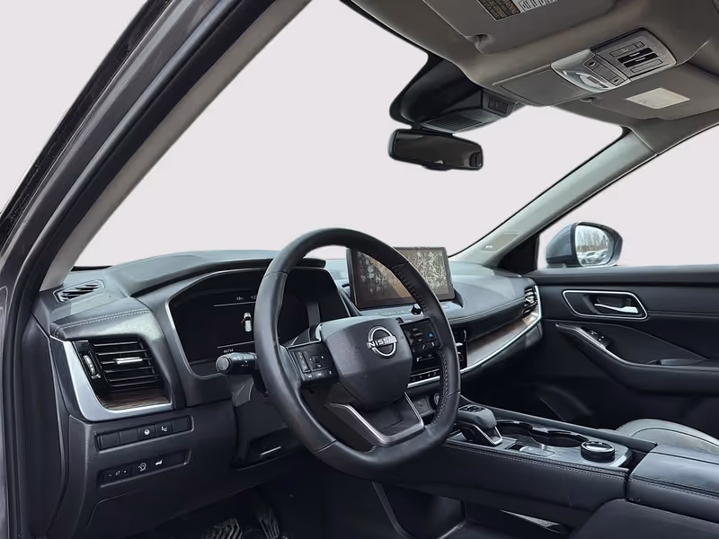 2025 Nissan Rogue Platinum