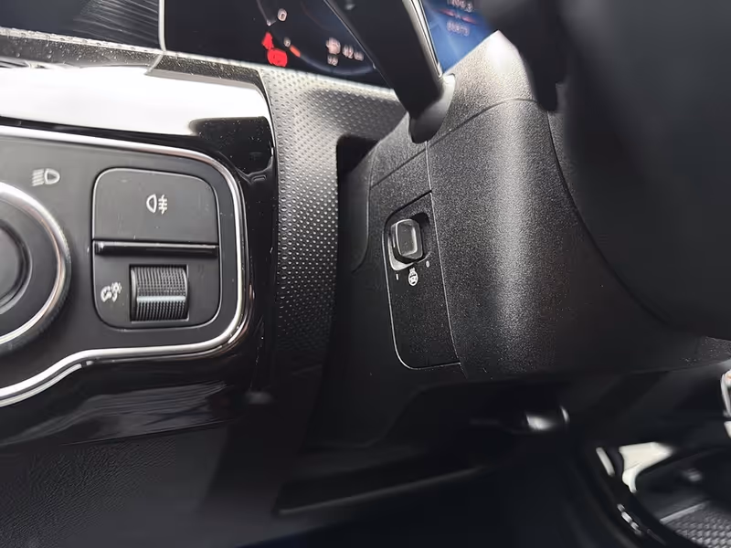 2020 Mercedes-Benz A-Class A 220