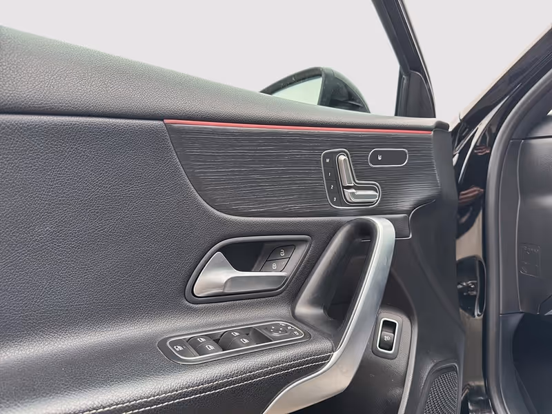 2020 Mercedes-Benz A-Class A 220