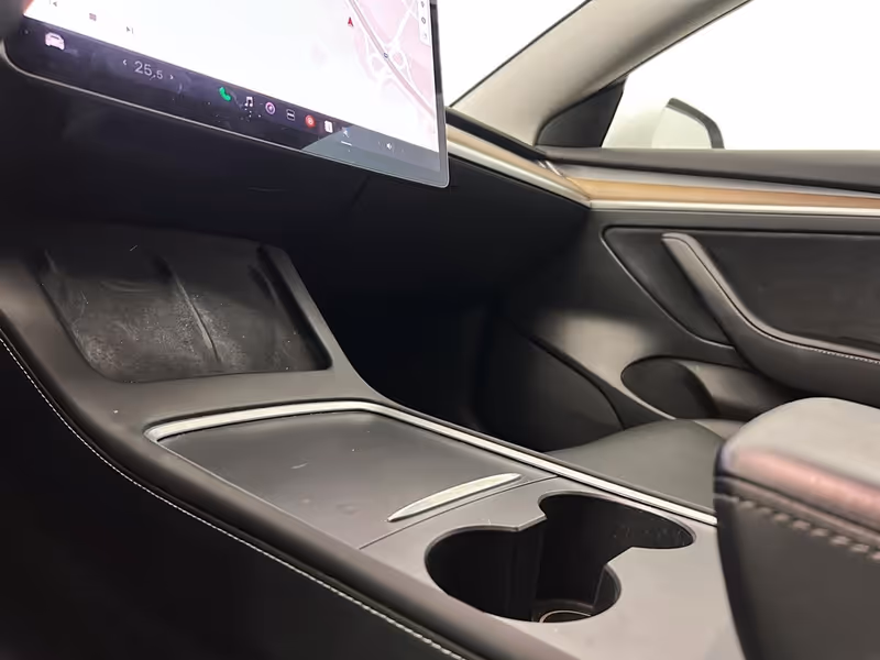 2022 Tesla Model 3 Standard Range