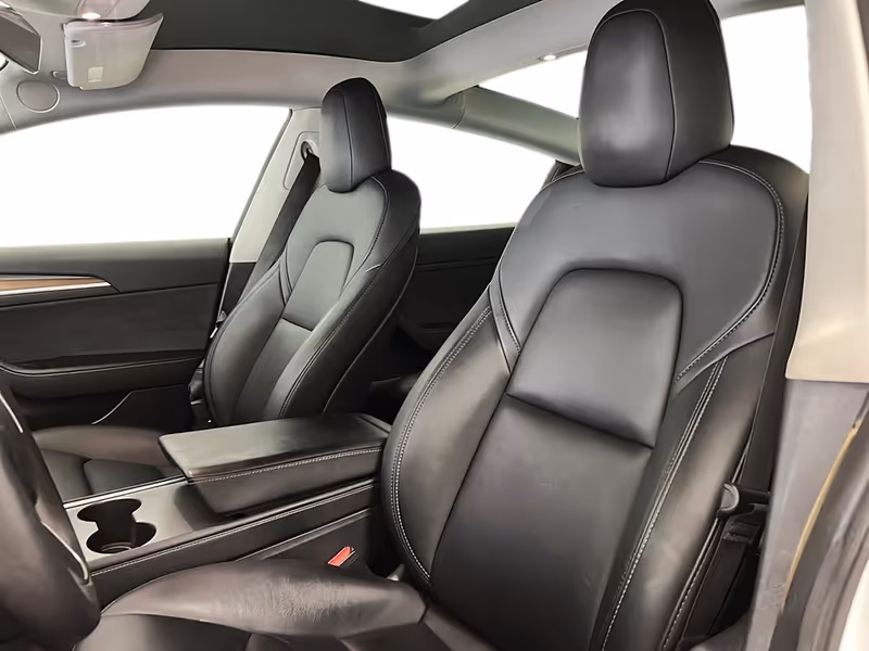 2022 Tesla Model 3 Standard Range