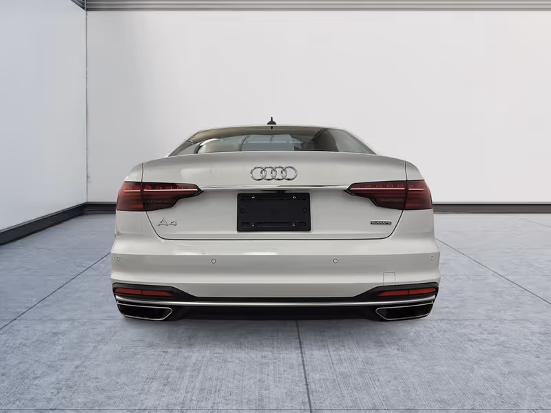 2023 Audi A4 Sedan Komfort