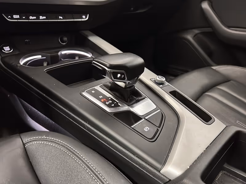 2023 Audi A4 Sedan Komfort