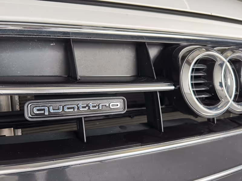 2023 Audi A4 Sedan Komfort