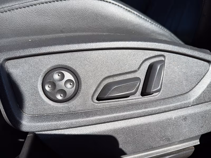 2023 Audi Q5 Technik