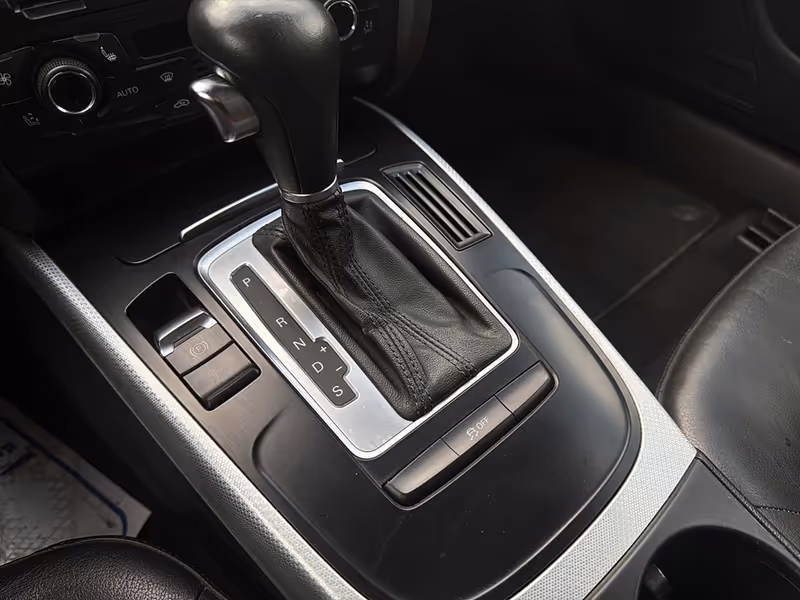 2011 Audi A5 2.0L Premium