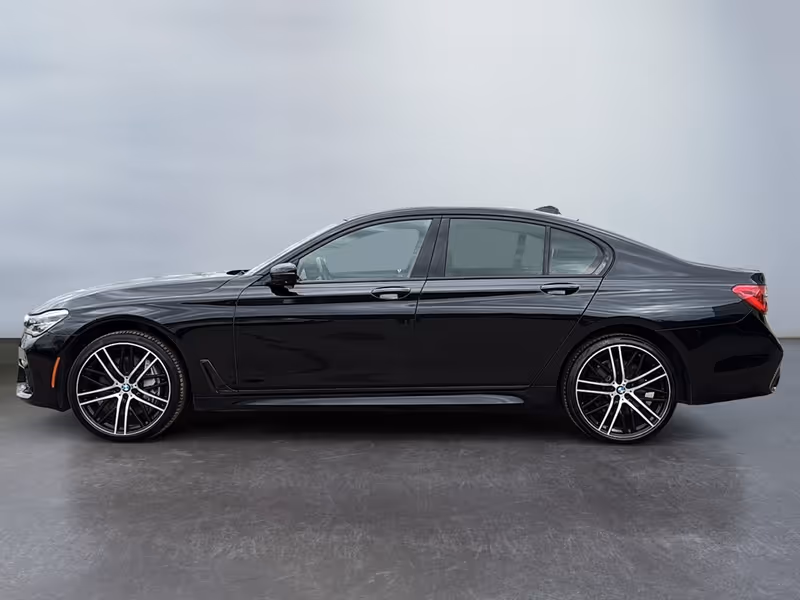 2018 BMW 7 Series 750i xDrive