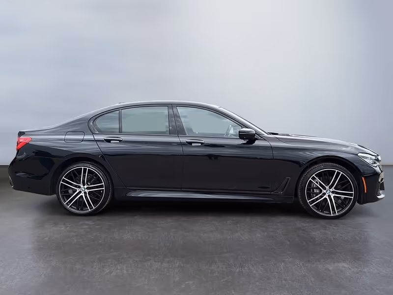2018 BMW 7 Series 750i xDrive
