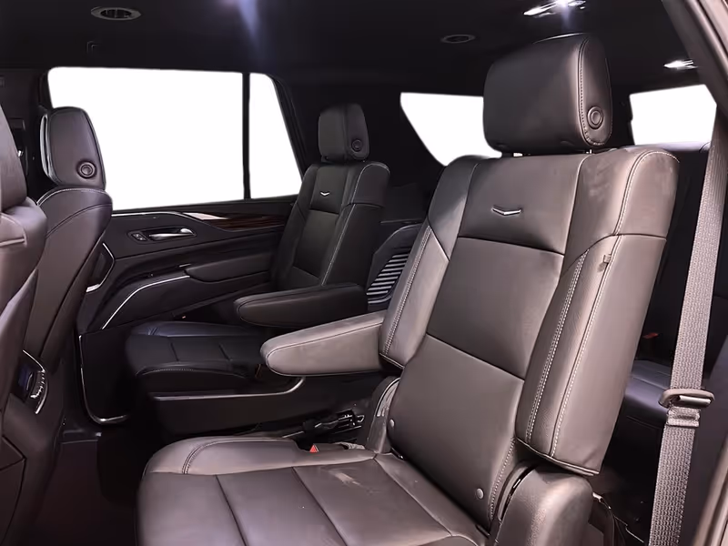 2023 Cadillac Escalade 4WD Luxury