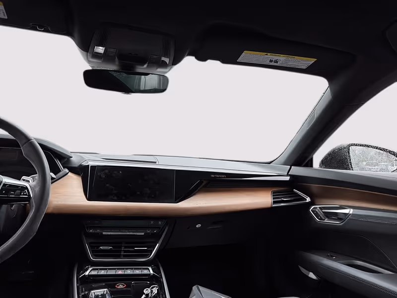 2022 Audi e-tron GT Premium Plus