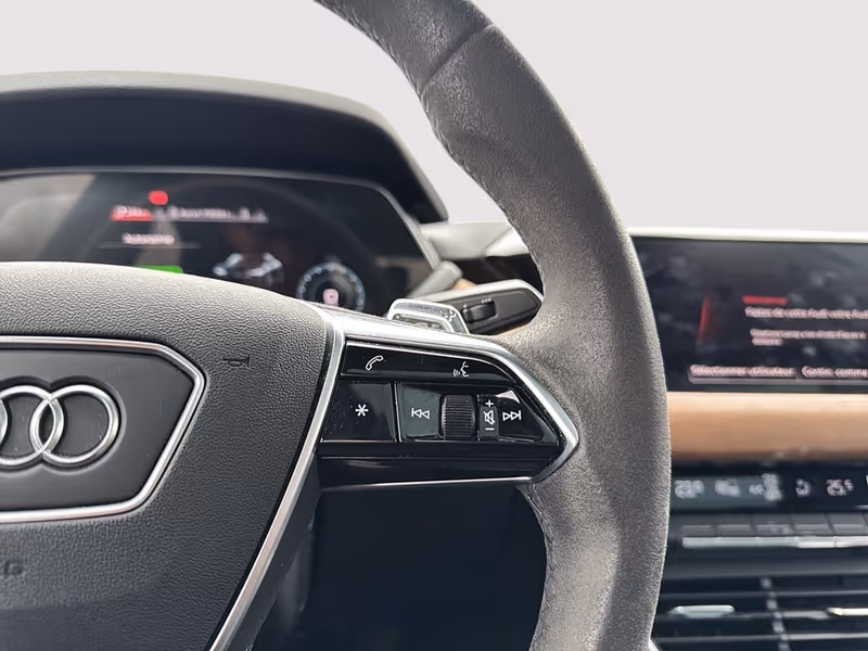 2022 Audi e-tron GT Premium Plus