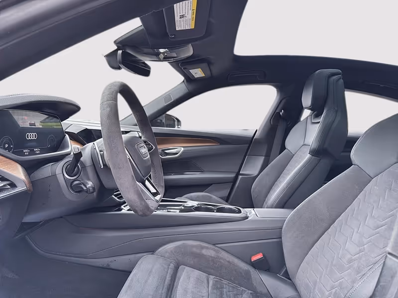 2022 Audi e-tron GT Premium Plus