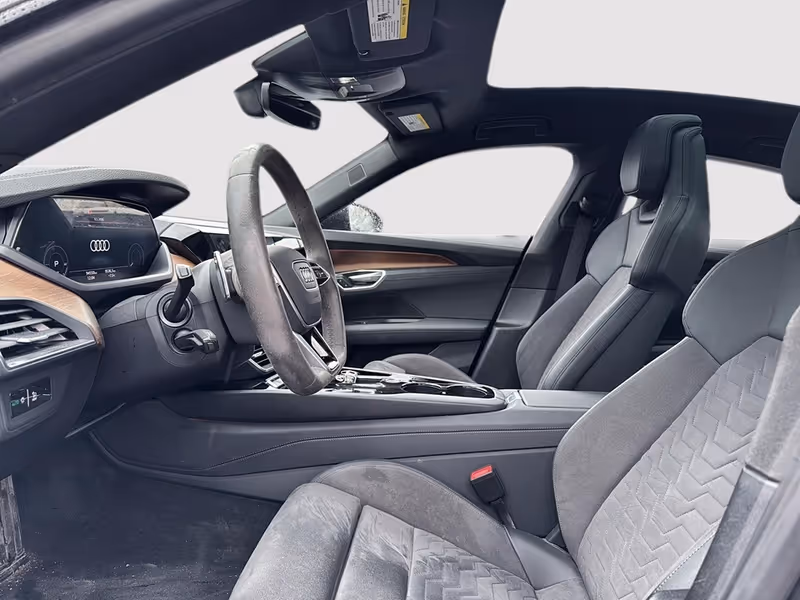 2022 Audi e-tron GT Premium Plus