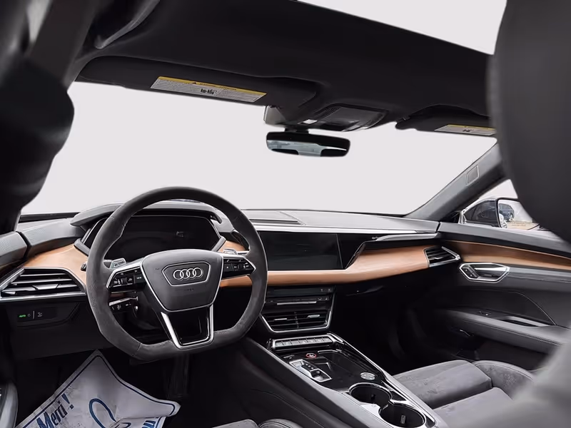 2022 Audi e-tron GT Premium Plus