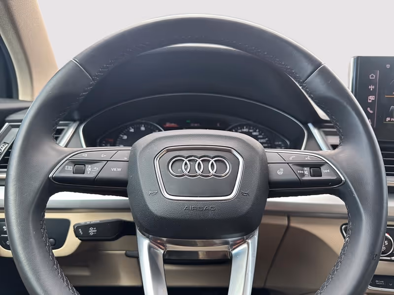 2023 Audi Q5 Komfort