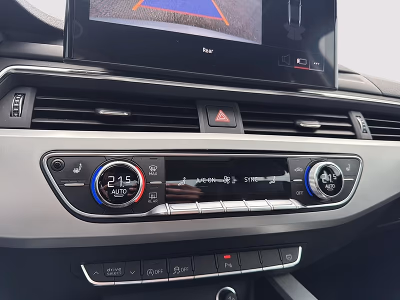 2024 Audi A4 Sedan Komfort
