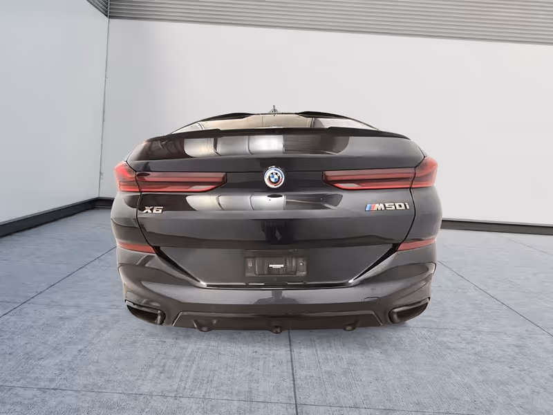 2023 BMW X6 M50i