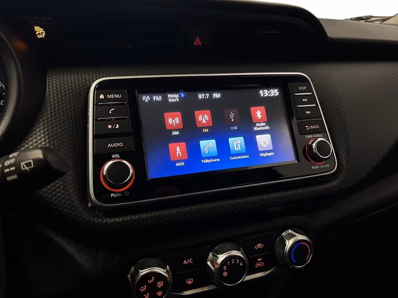 2021 Nissan Kicks S