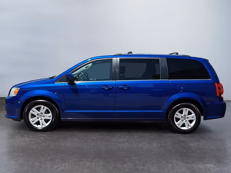 2020 Dodge Grand Caravan Crew Plus