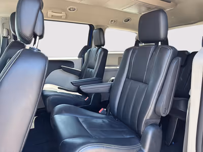 2020 Dodge Grand Caravan Crew Plus